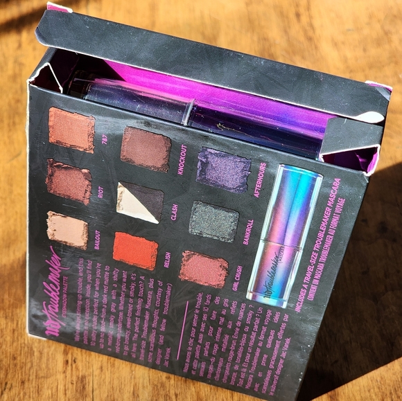 Urban Decay NIB Troublemaker Eyeshadow Mascara set - Picture 10 of 11